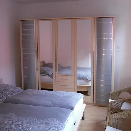 Apartment Winzeranwesen - Weingut Christian Eberley: Vineyard With Extended Nights Neustadt an der Weinstrasse