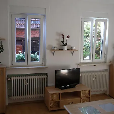 Winzeranwesen - Weingut Christian Eberley- Ii Mindestaufenthalt 4 Naechte - Minimum 4 Nights Daire *